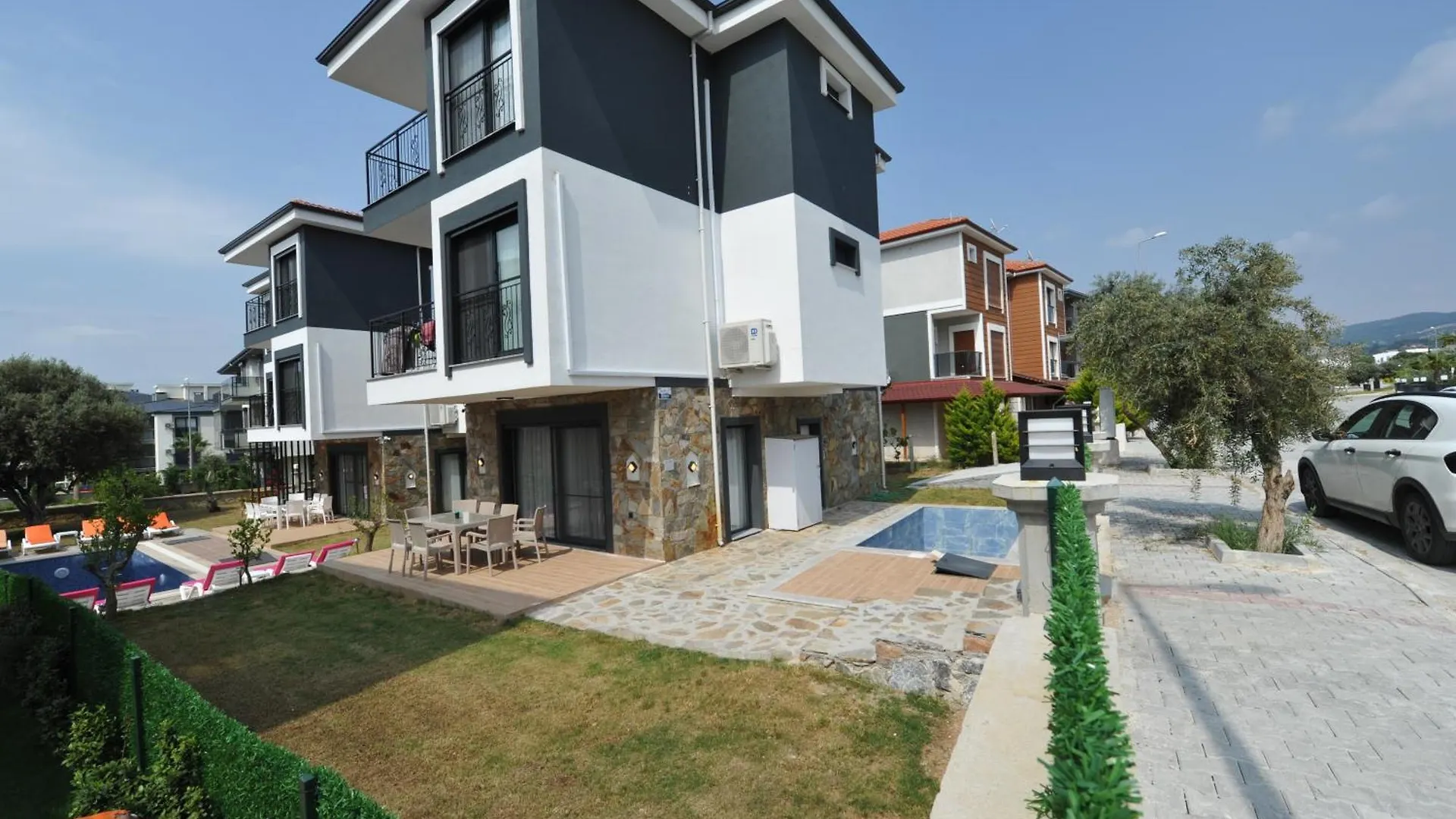 Villa Begonvil كوشاداسيه 0*,