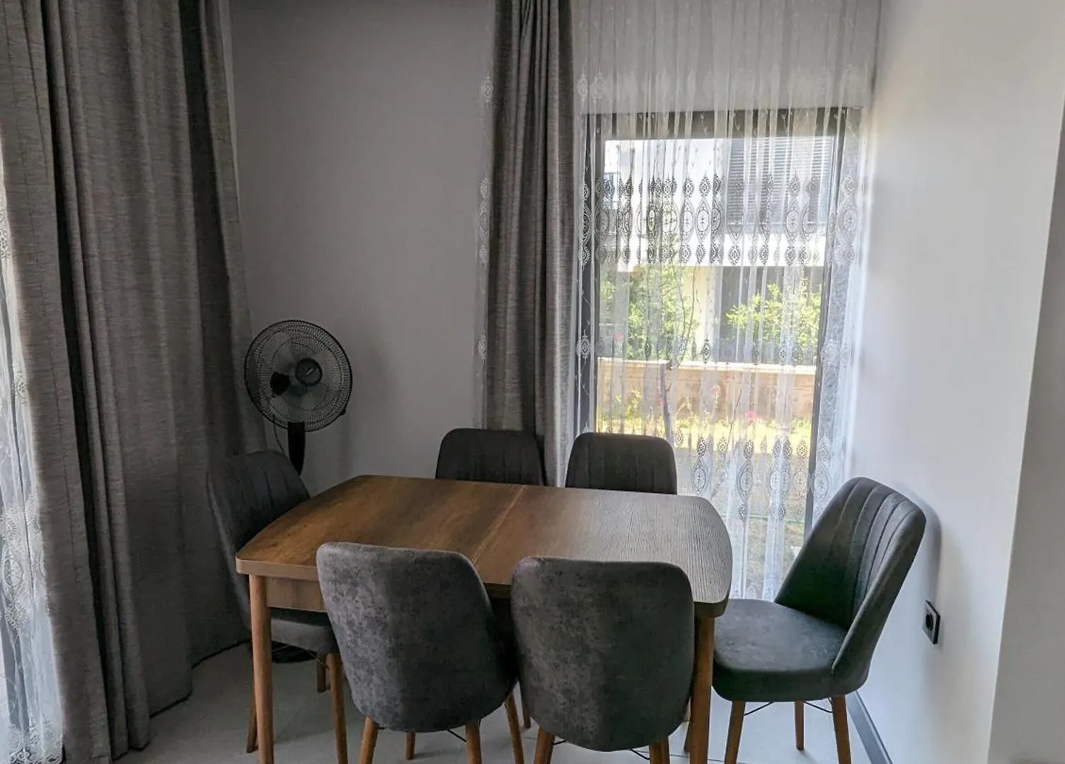 Villa Begonvil كوشاداسيه