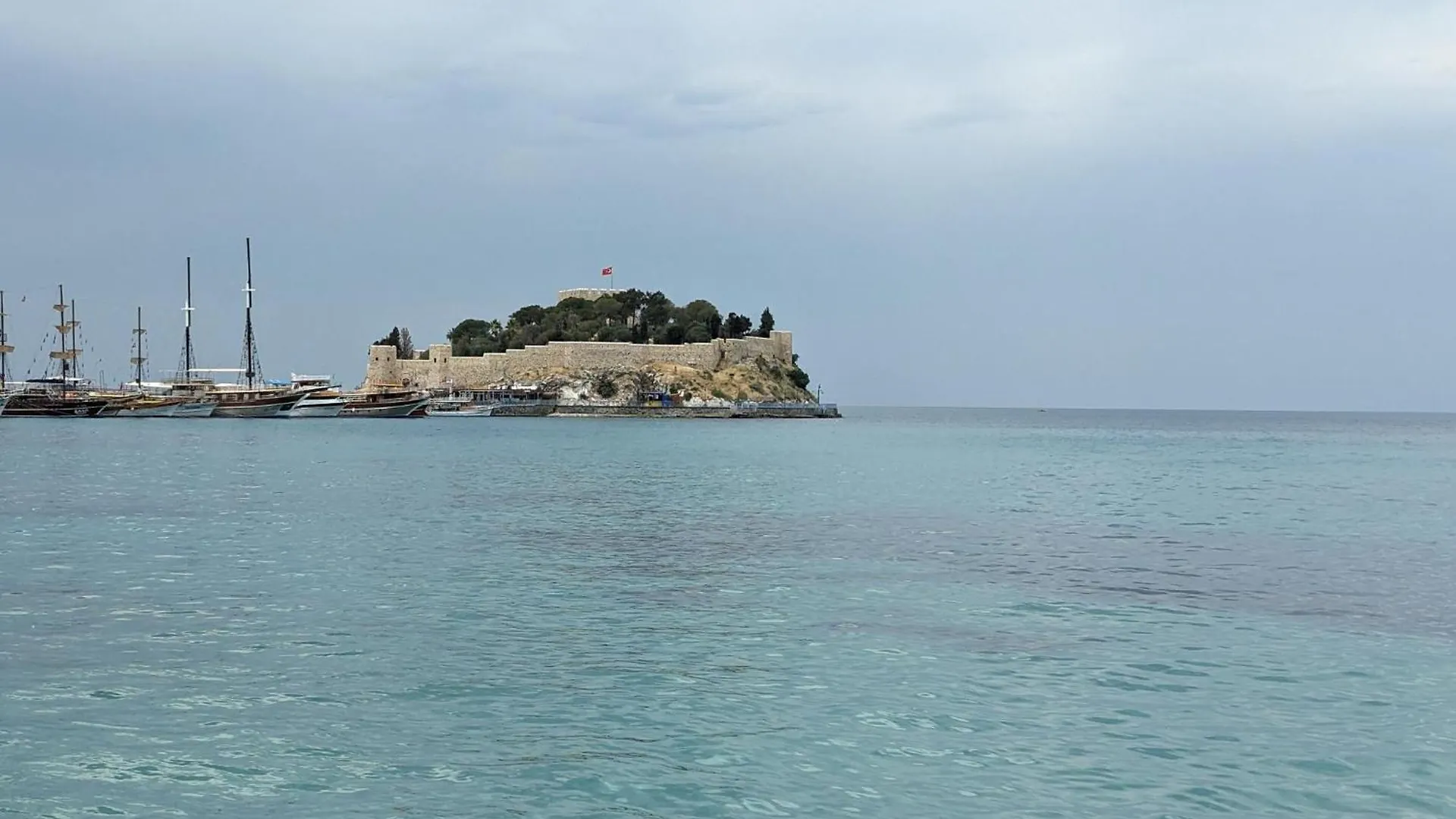 Villa Begonvil كوشاداسيه